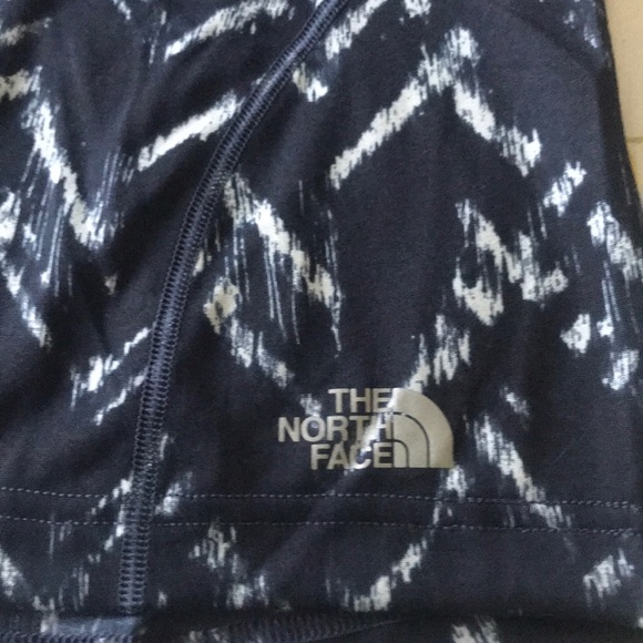⭐️ North Face On the Go Tank - Picture 7 of 8